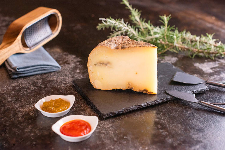 Pecorino Affinato in Fossa